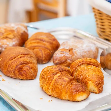 Piccolo Pevero Hotel 3*